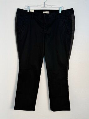 Old Navy Women's Sz 18 Mid Rise Pants Black Straight Slightly Stretch Flat Front